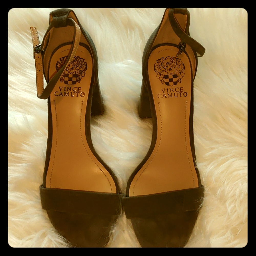 Vince Camuto